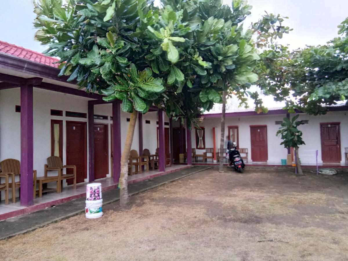 Penginapan Karanglaut Sayangheulang Cilauteureun Exterior foto