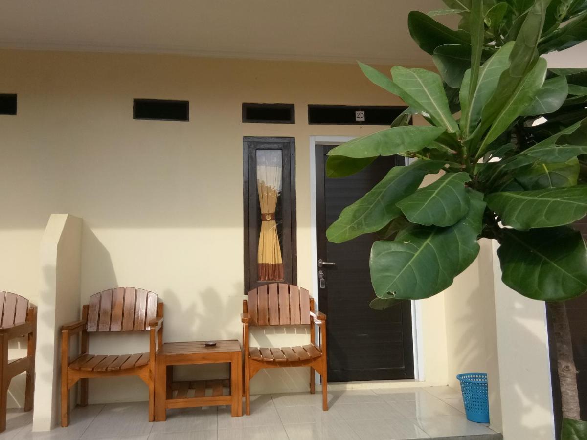 Penginapan Karanglaut Sayangheulang Cilauteureun Exterior foto