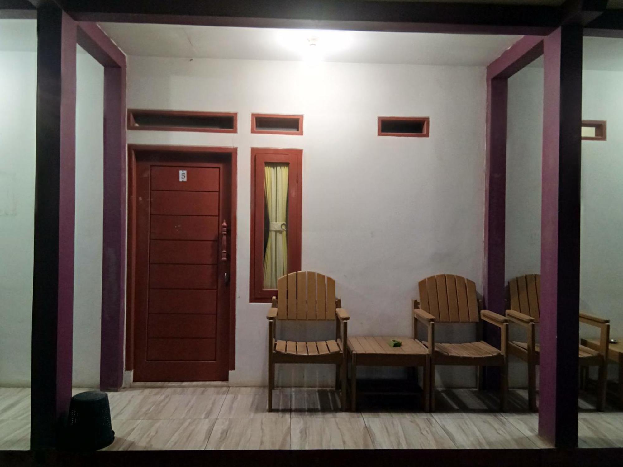 Penginapan Karanglaut Sayangheulang Cilauteureun Habitación foto